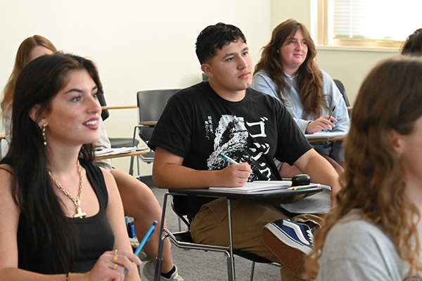 Business Students in Classroom Business Students in Classroom