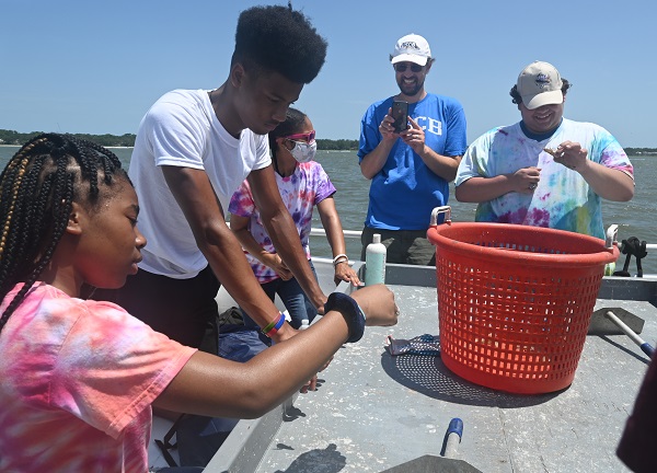 Research on a Boat 