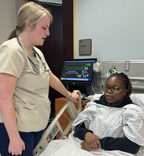 Practicing Treating Nursing Student