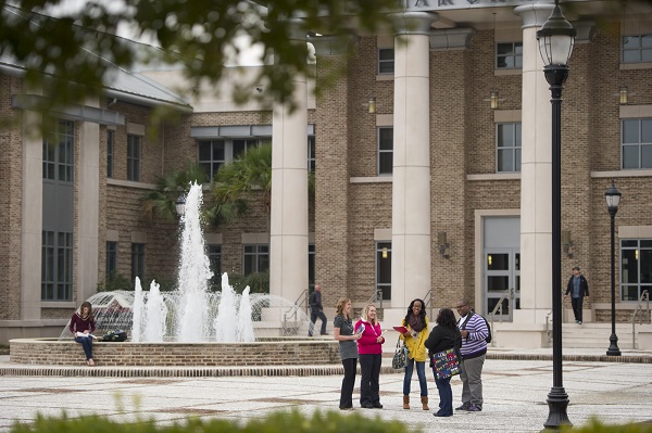 Students at Hargray Building Fountain