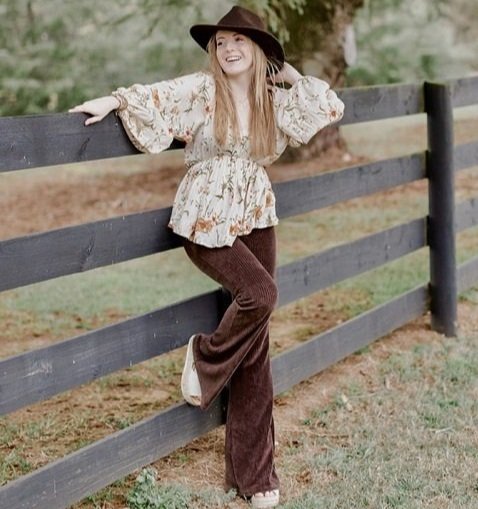 Piper Davis Outdoor shot