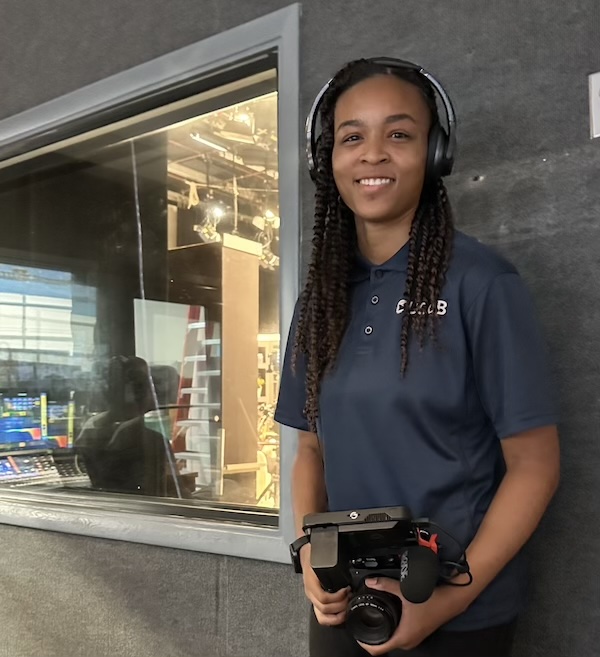 Kristina Cunningham Against Wall Photo